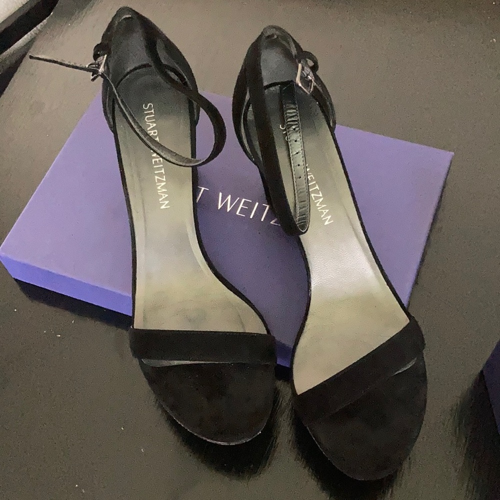 Stuart Weitzman Nearly Nude Heels